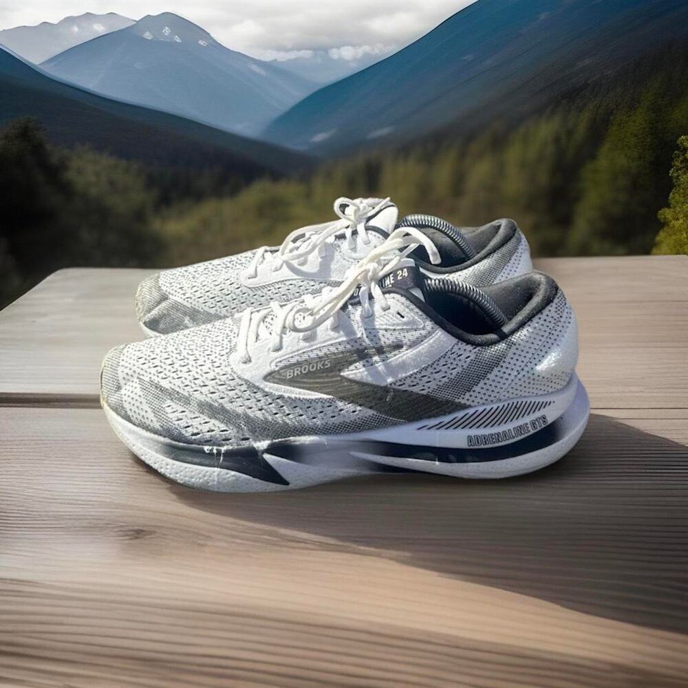 Brooks Adrenaline 23 GTS White Black Style : 1104371D126 Mens Size 12 Sneakers